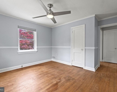 6014 39th Avenue - Photo Thumbnail 12
