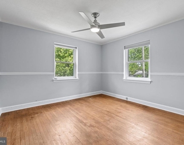6014 39th Avenue - Photo Thumbnail 11