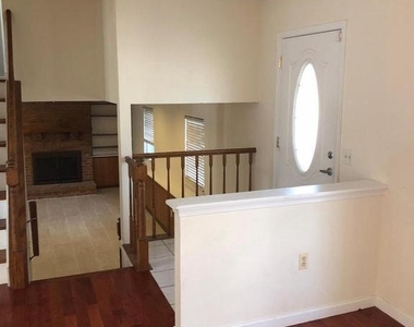 11714 Basswood Drive - Photo Thumbnail 14