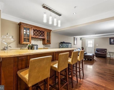 12104 Guinevere Place - Photo Thumbnail 31