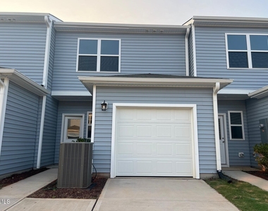 2213 Gln Xing Drive - Photo Thumbnail 17