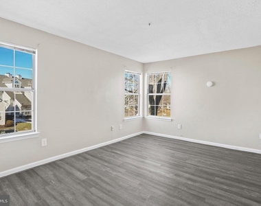 14023 Vista Drive - Photo Thumbnail 9