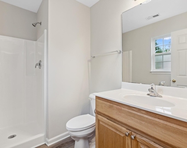338 E Spring Street - Photo Thumbnail 17