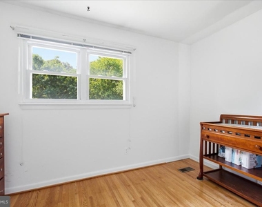 16300 Dahl Road - Photo Thumbnail 9