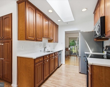 16300 Dahl Road - Photo Thumbnail 3