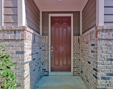 411 Alamosa Place - Photo Thumbnail 75