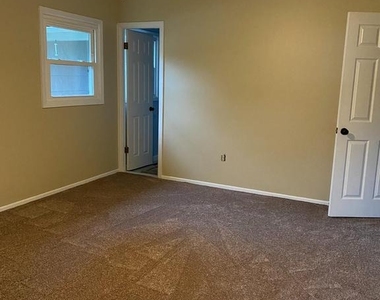 3511 Madonna Lane - Photo Thumbnail 23