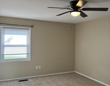 3511 Madonna Lane - Photo Thumbnail 18