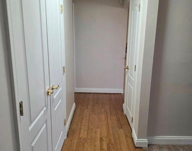 3329 Huntley Square Drive - Photo Thumbnail 3