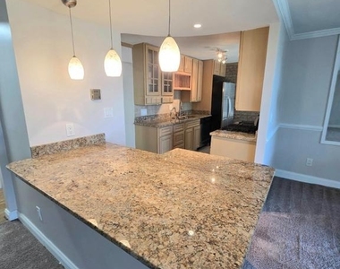 3329 Huntley Square Drive - Photo Thumbnail 5