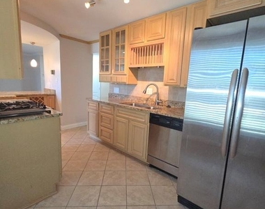 3329 Huntley Square Drive - Photo Thumbnail 12