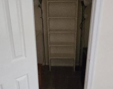 707 Curry Ford Lane - Photo Thumbnail 14