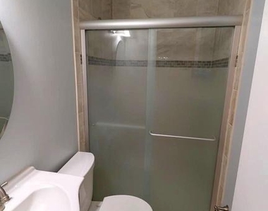 5908 Greentree Road - Photo Thumbnail 22
