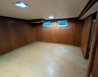 5908 Greentree Road - Photo Thumbnail 26