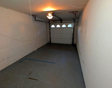 5908 Greentree Road - Photo Thumbnail 36