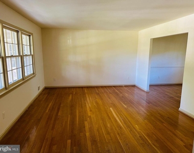 7213 Righters Mill Road - Photo Thumbnail 6