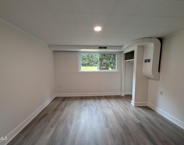514 Morreene Road - Photo Thumbnail 6