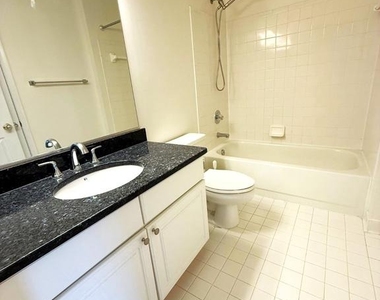 5506 Whitley Park Terrace - Photo Thumbnail 12