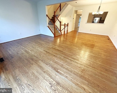 5506 Whitley Park Terrace - Photo Thumbnail 7