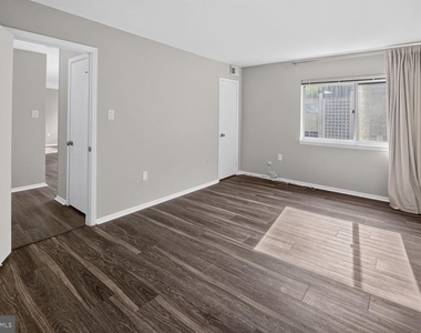 12207 Braxfield Court - Photo Thumbnail 16
