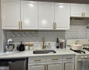 12207 Braxfield Court - Photo Thumbnail 3