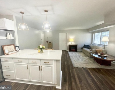 12207 Braxfield Court - Photo Thumbnail 2
