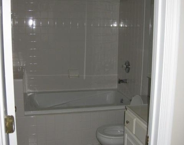18003 Cloppers Mill Terrace - Photo Thumbnail 9