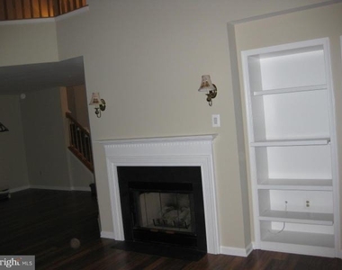 18003 Cloppers Mill Terrace - Photo Thumbnail 2