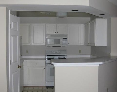 18003 Cloppers Mill Terrace - Photo Thumbnail 6