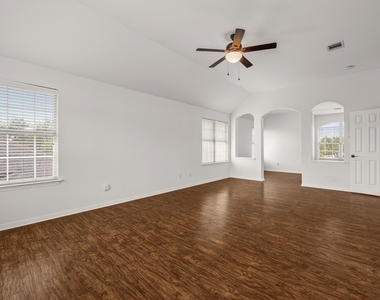 11905 Lake Stone Dr - Photo Thumbnail 5