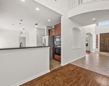 11905 Lake Stone Dr - Photo Thumbnail 11