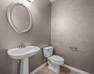 11905 Lake Stone Dr - Photo Thumbnail 35