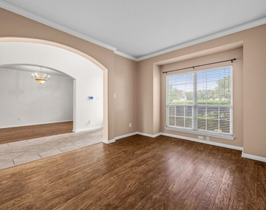 11905 Lake Stone Dr - Photo Thumbnail 21