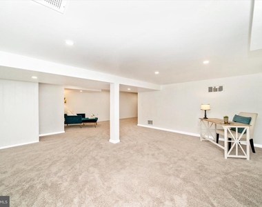8409 Woodward Street - Photo Thumbnail 34
