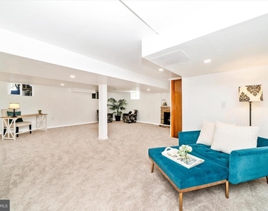 8409 Woodward Street - Photo Thumbnail 30