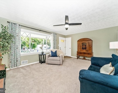 8409 Woodward Street - Photo Thumbnail 4