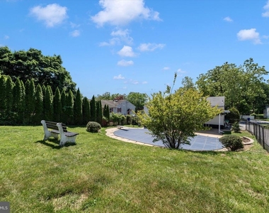 8409 Woodward Street - Photo Thumbnail 40