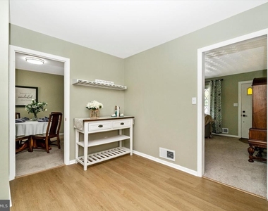 8409 Woodward Street - Photo Thumbnail 11