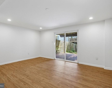 8867 Willowwood Way - Photo Thumbnail 19