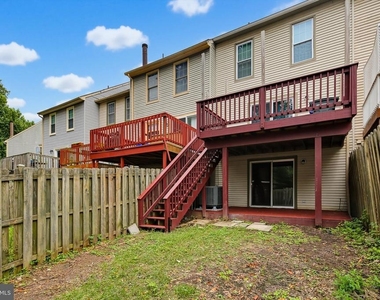 8867 Willowwood Way - Photo Thumbnail 2