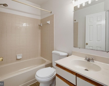 8867 Willowwood Way - Photo Thumbnail 25