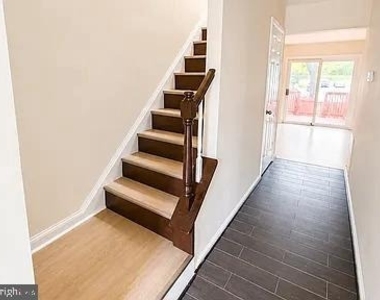 5927 Grand Banks Road - Photo Thumbnail 6