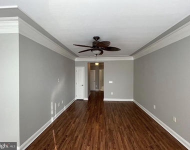 5801 Clipper Lane - Photo Thumbnail 11