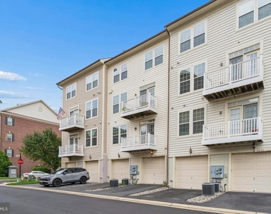 3620 Holborn Place - Photo Thumbnail 42