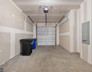 3620 Holborn Place - Photo Thumbnail 39