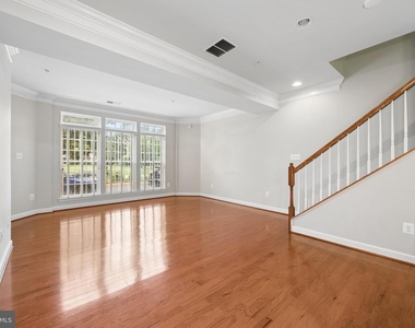 3620 Holborn Place - Photo Thumbnail 13