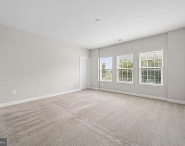 3620 Holborn Place - Photo Thumbnail 24