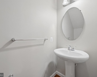 3620 Holborn Place - Photo Thumbnail 21