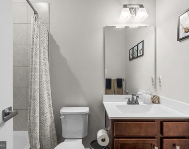 6636 Ballenger Run Boulevard - Photo Thumbnail 17