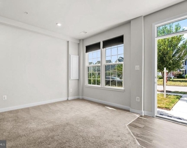 6636 Ballenger Run Boulevard - Photo Thumbnail 19